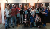 Veenstra en Hebing winnen Gesloten Friese Dartskampioenschappen